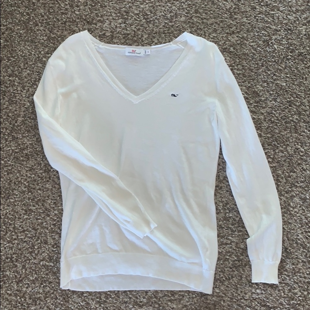 Vineyard Vines sweater